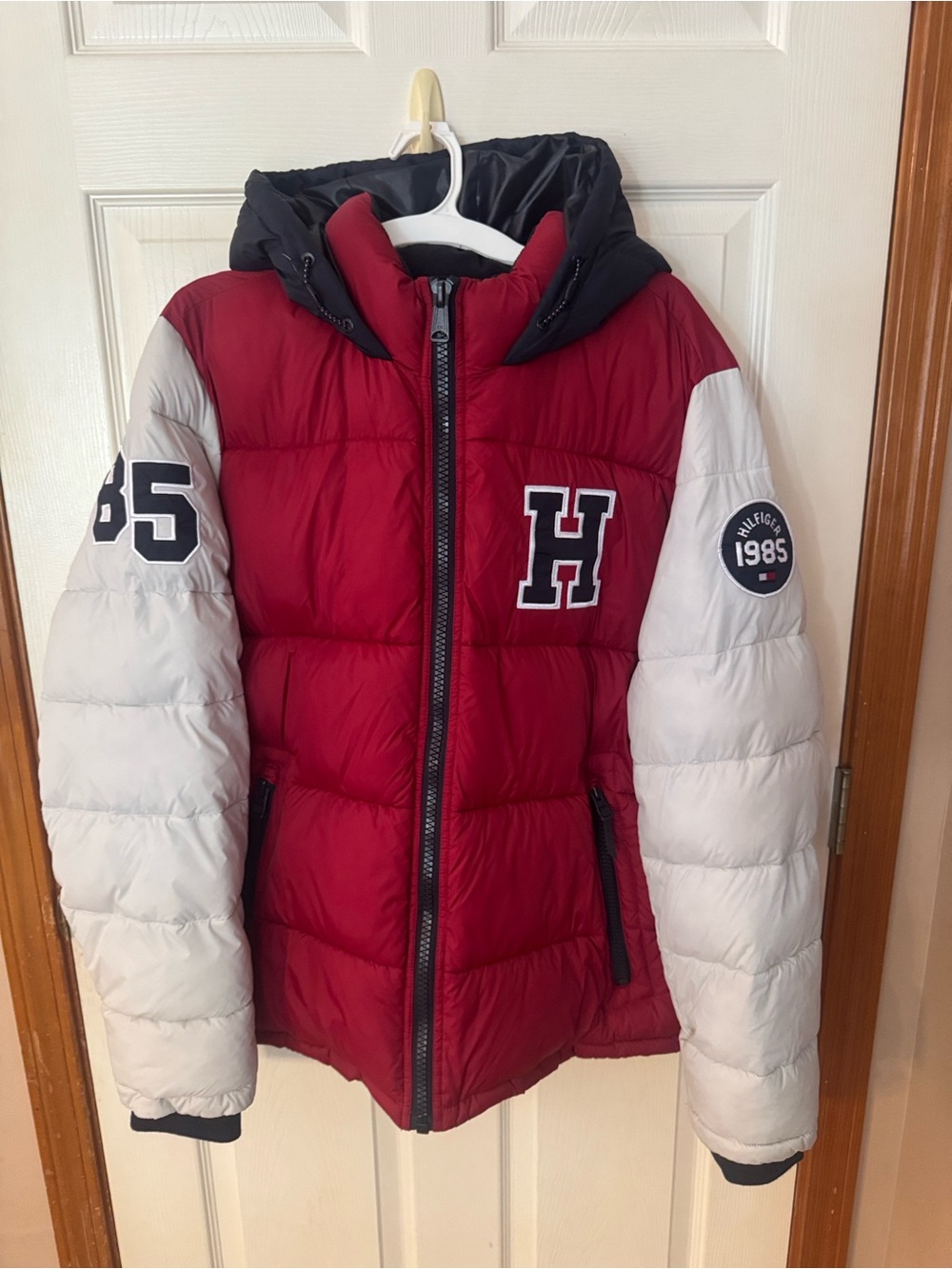 Tommy Hilfiger Varsity Puffer Jacket Red White Blue Hooded 85 HILFIGER